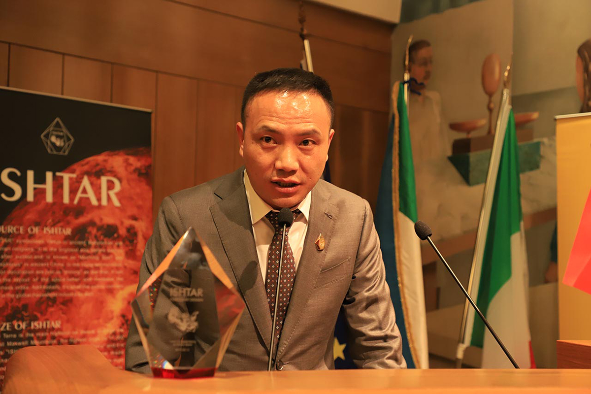 15571929987982435skC.jpg 7.jpg