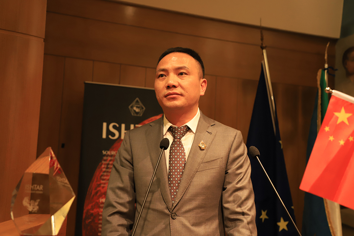 1557193044808215QBBw.jpg 8.jpg