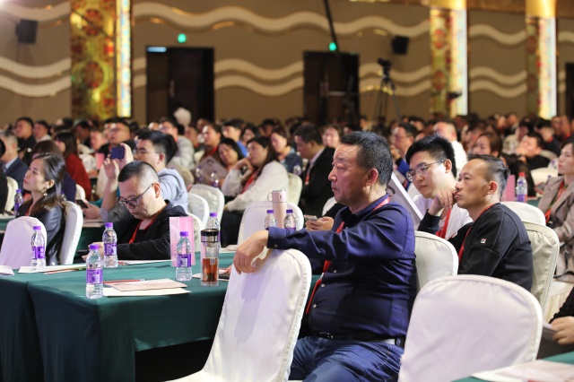 15730909609398937Qm0.jpg 658A0030.JPG